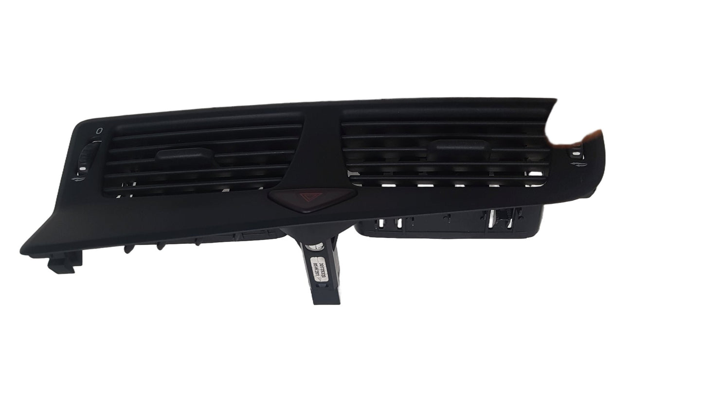 2000 - 2008 Volvo V70 II 285 Estate DASHBOARD VENT 3409377