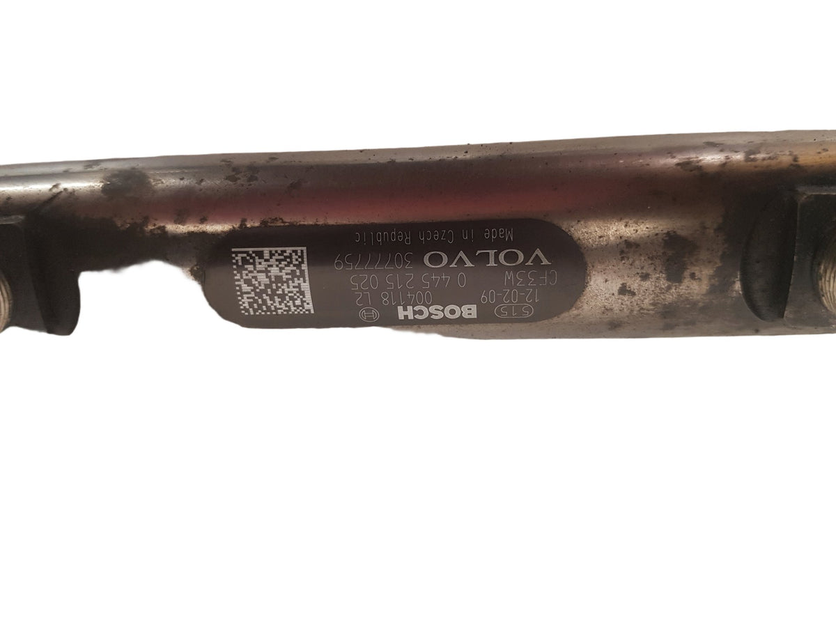 2009-2017 Volvo V60 XC60 C70 2.4 D5 Fuel Rail & Sensor 0445215025 30777759