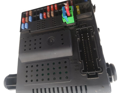 2008 - 2016 Volvo XC70 III 136 Station Wagon CEM (CENTRAL ELECTRONIC MODULE) 30786889