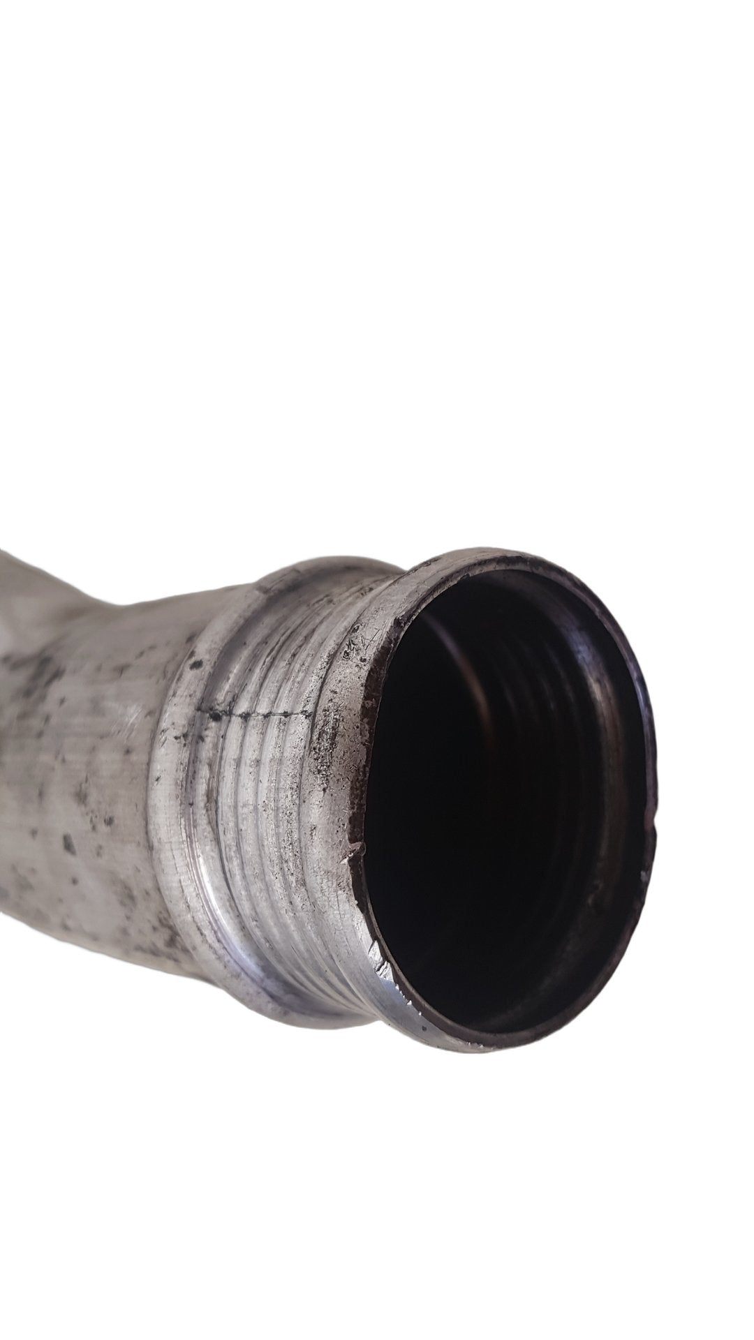 2007 - 2014 Volvo V70   TURBO HOSE 31319820