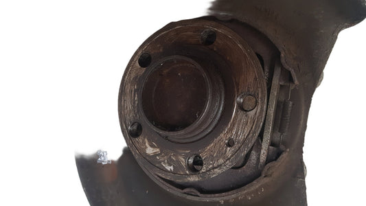 VOLVO S60 D5 SE E3 5 DOHC HUB WITH ABS (REAR PASSENGER SIDE) 30647069 2001-2010