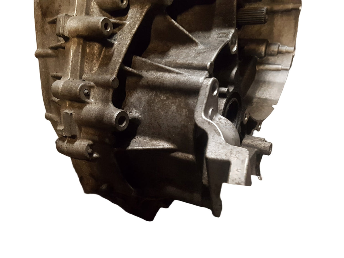 2010-2018 Volvo V60 Manual Gearbox CG9R 7002 MC 1285054 2.4 Diesel — VS Breakers Nottingham