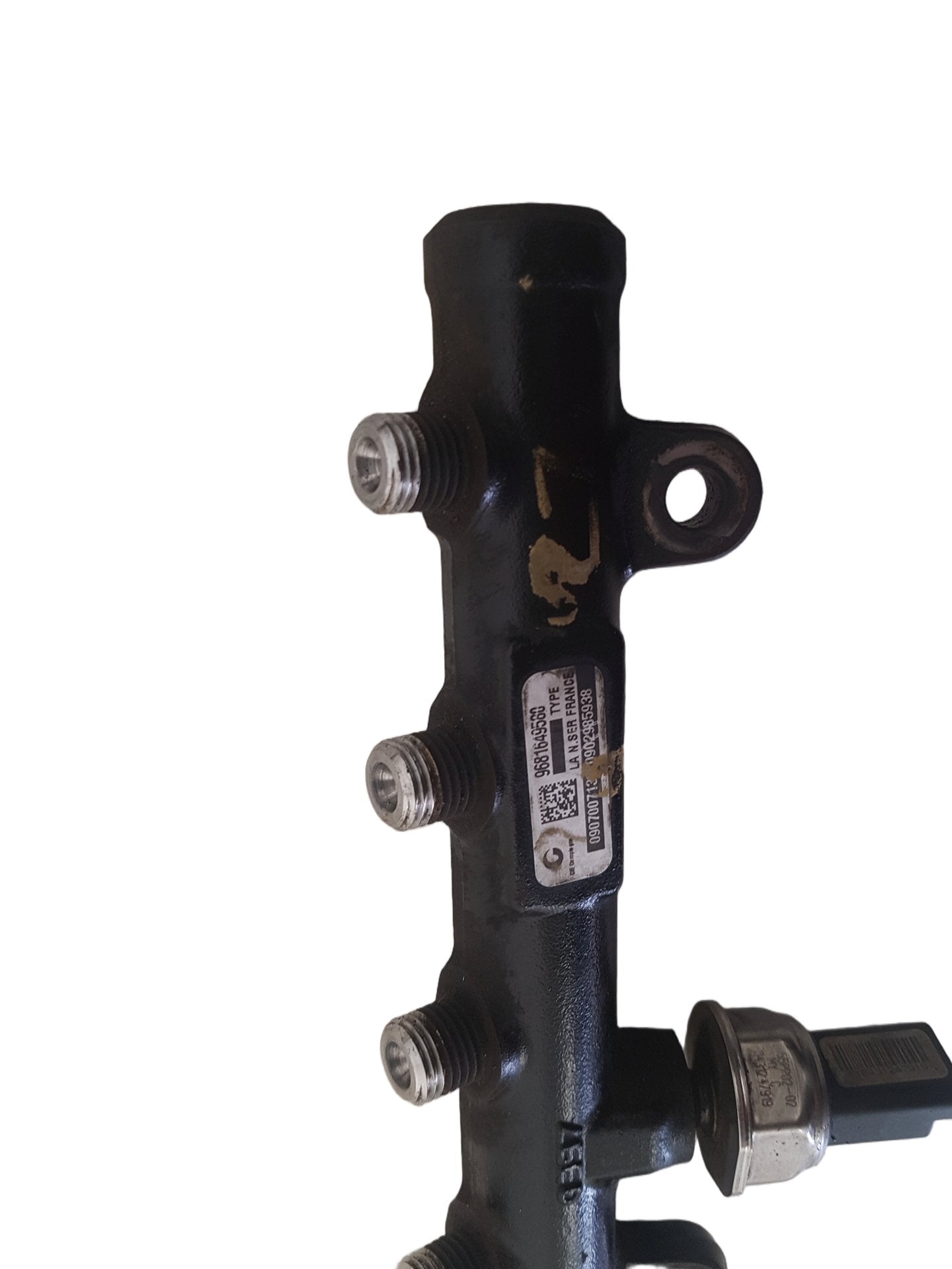 2004-2010 Volvo C30 S40 V50 C70 V70 Fuel Injection Rail D4204T 9681649580