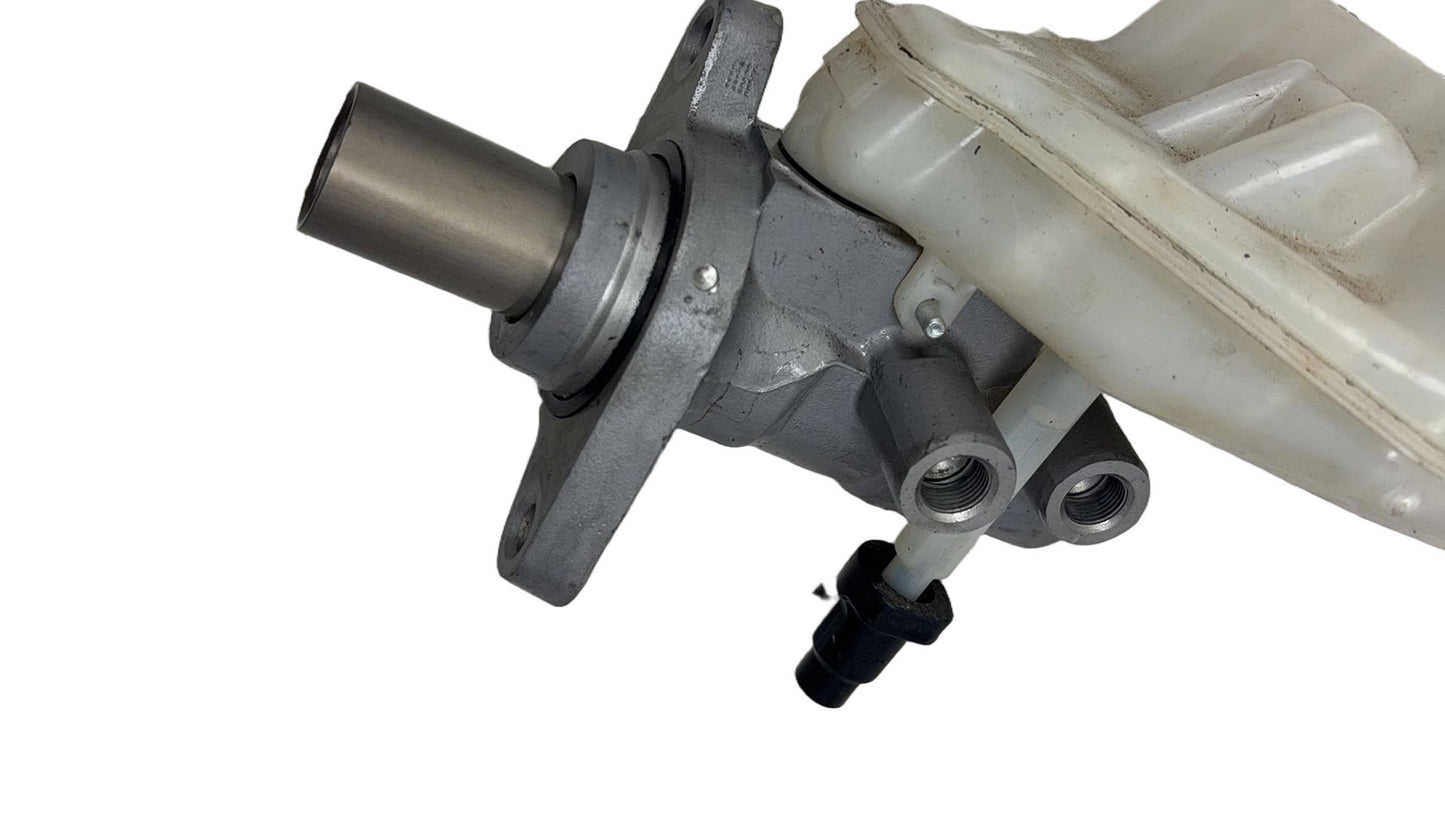 2008 - 2016 Volvo XC70 III 136 Station Wagon Brake Master Cylinder 03350885561