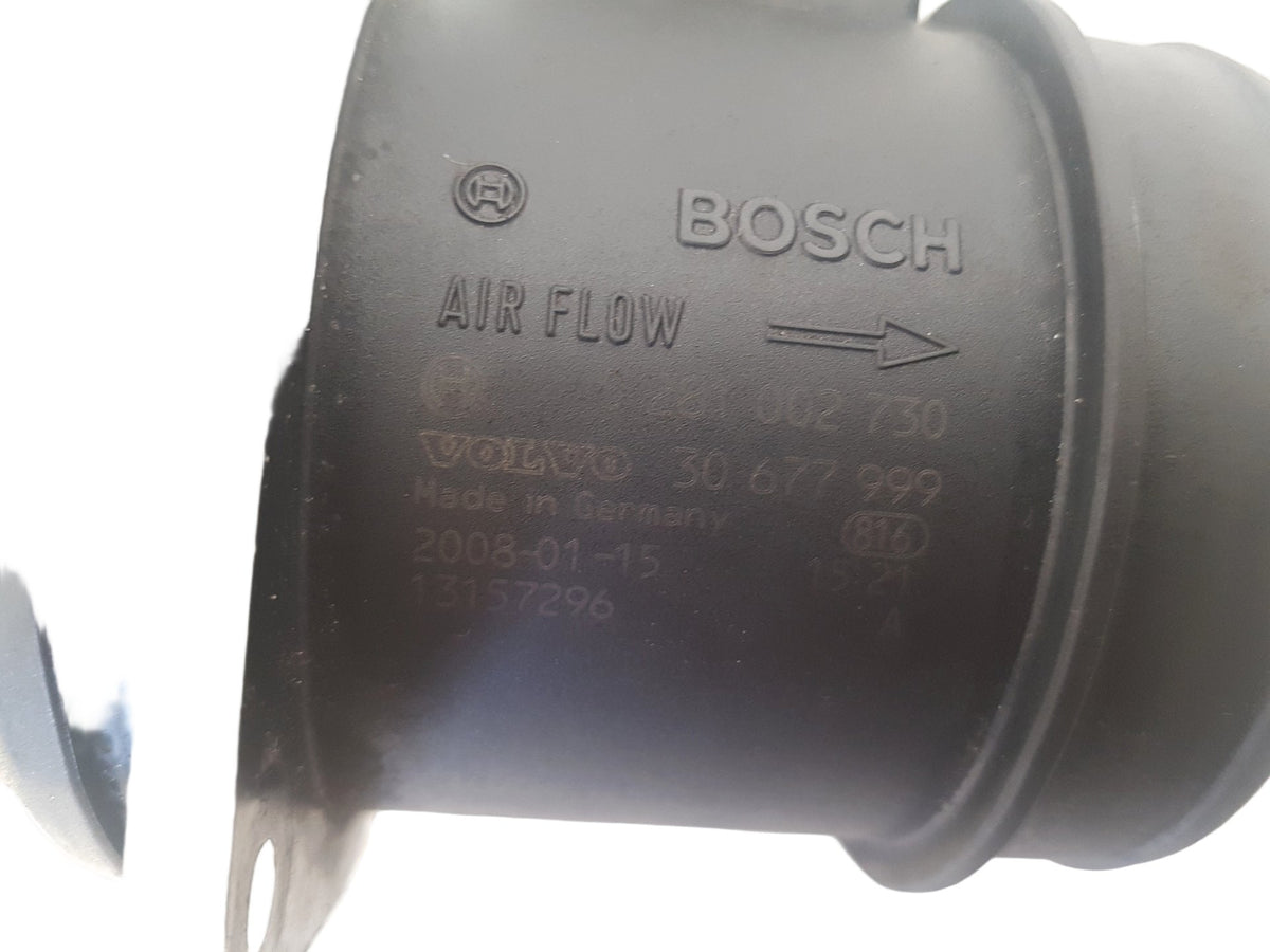 2006-2010 Volvo V70 XC90 XC70 D5 Air Flow Meter 30677999 / 0281002730