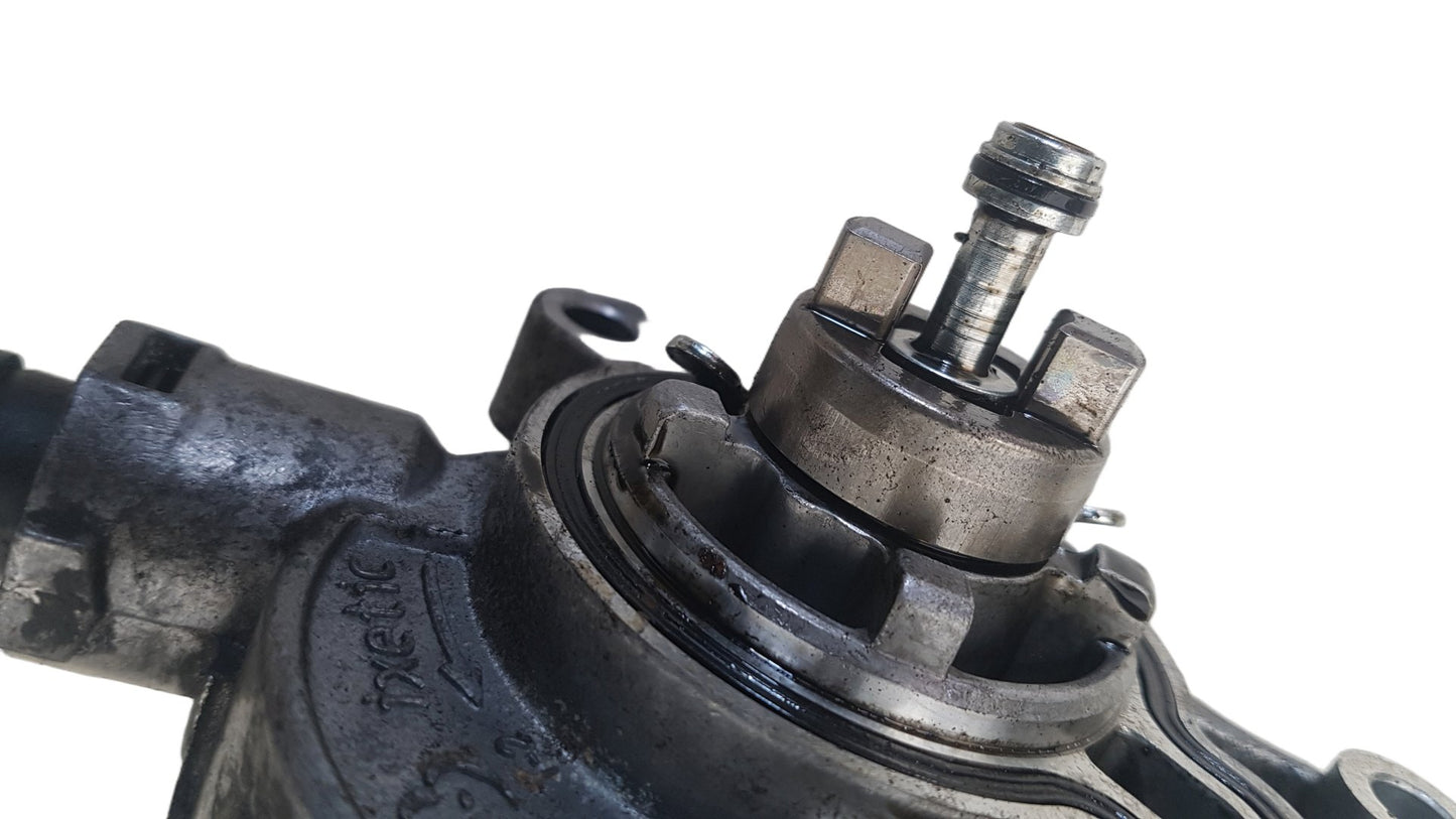 2010 - 2015 Volvo S80 II 124 Saloon Vacuum/Air Pump 31258031