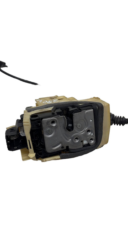 2017 - 2025 Volvo V90 235, 236 Estate Right Rear Door Lock Actuator 32310710