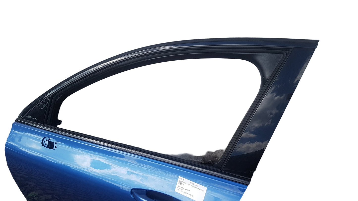 2019 Volvo S60  Saloon Left Front Door