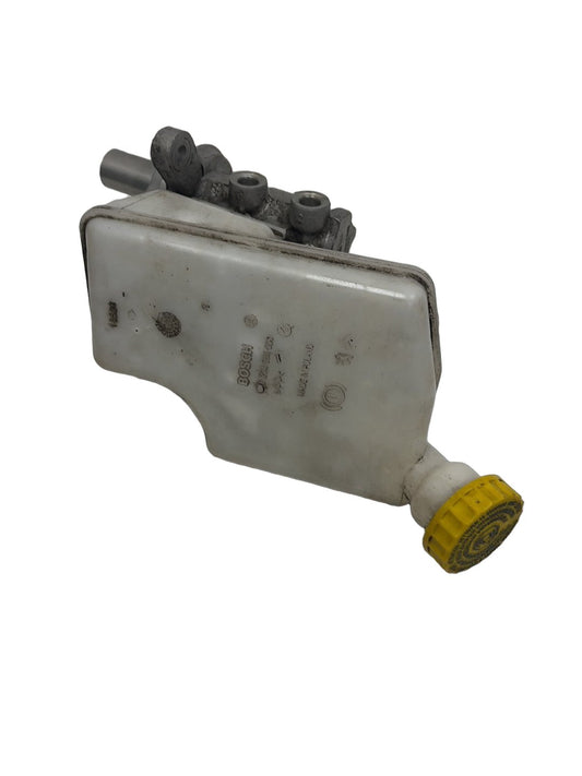 2009 - 2014 Citroen DS3 A55 Hatchback Brake Master Cylinder 204054032