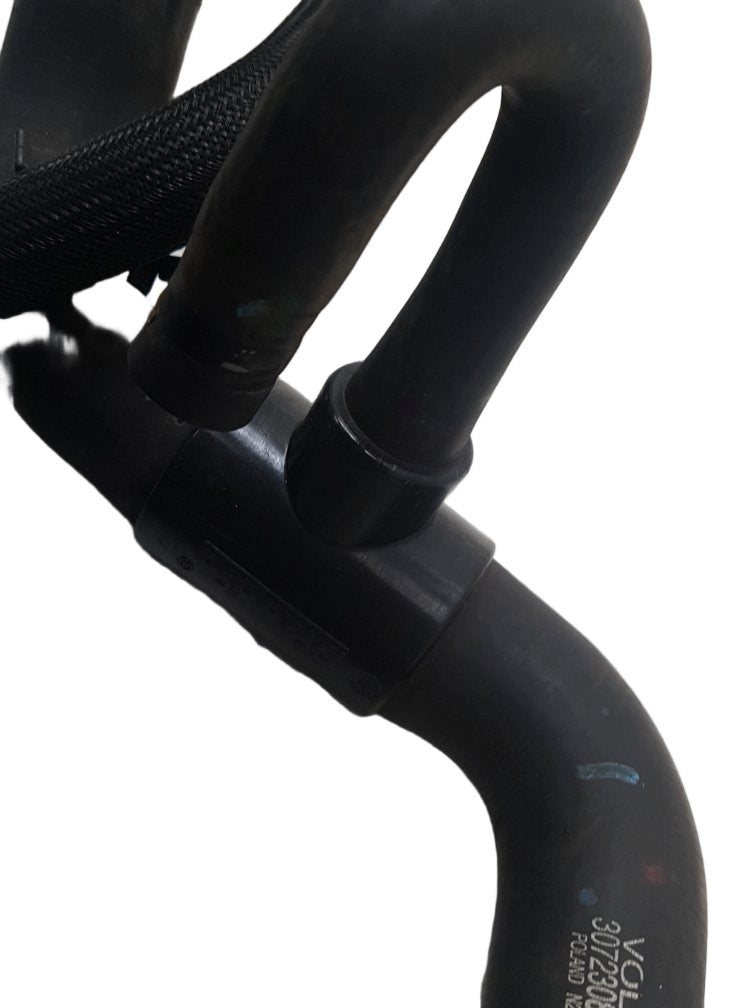 2004 - 2007 Volvo V50  Estate RADIATOR HOSE 30723082