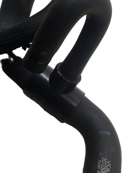 2004 - 2007 Volvo V50  Estate RADIATOR HOSE 30723082