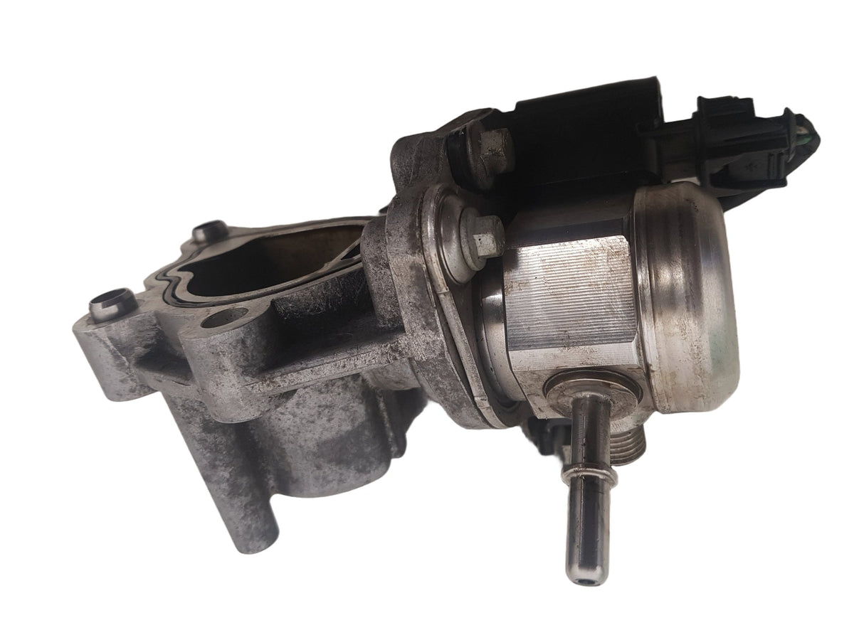 2010-2017 Volvo XC60 Fuel Injection Pump CJ5E-9B374-BA B4204T7