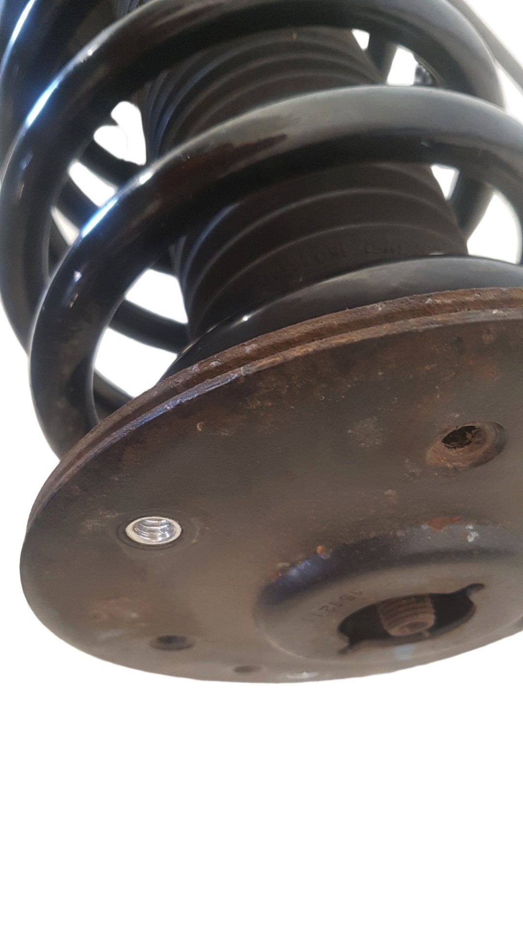 2010 - 2017 Volvo XC60  Estate Left Front Shock Absorber 31340476