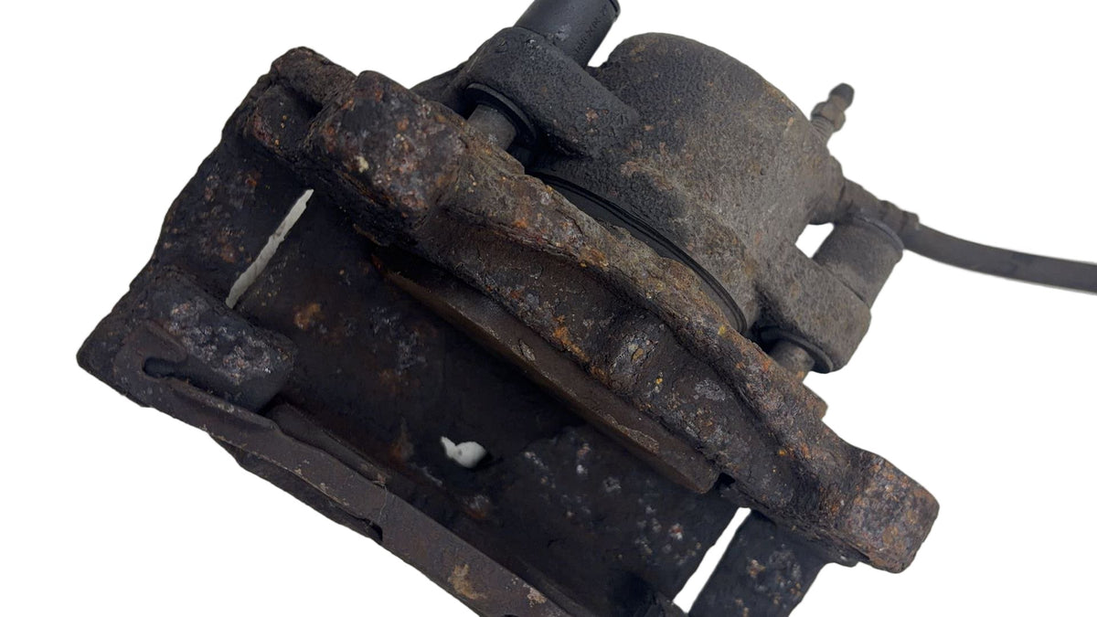 Volvo V70 Right Front Caliper Right Front 2009 8603754 12M Warranty