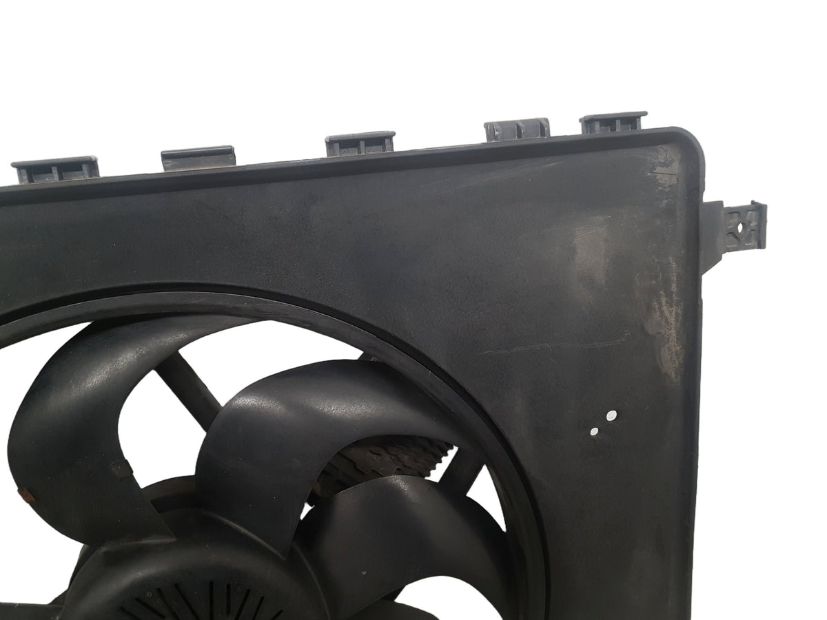 2008-2016 Volvo V60 V70 Radiator Fan & Cowling 31305135
