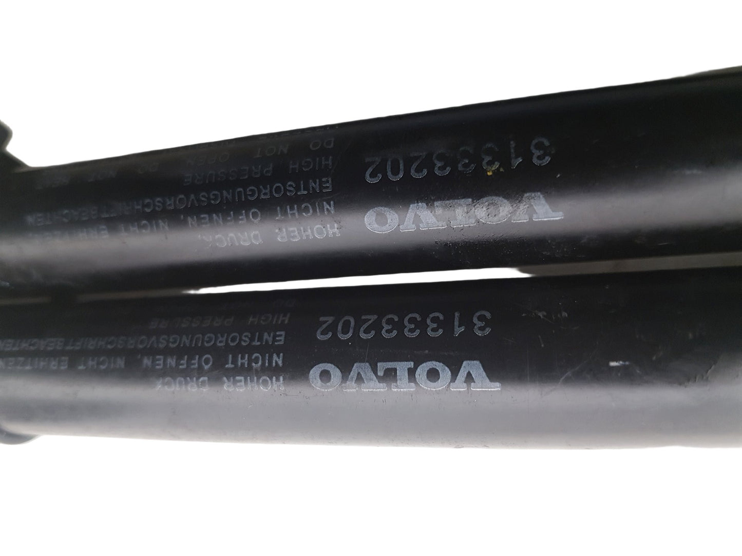2010 - 2013 Volvo S60 II 134 Saloon Bootlid Gas Struts 31333127