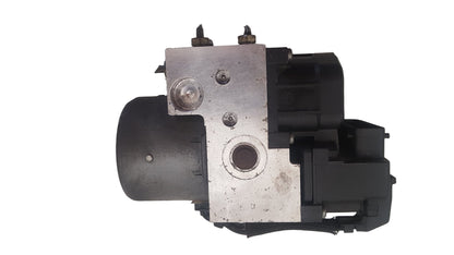 2001 Volvo S40  Saloon ABS Pump 30857585