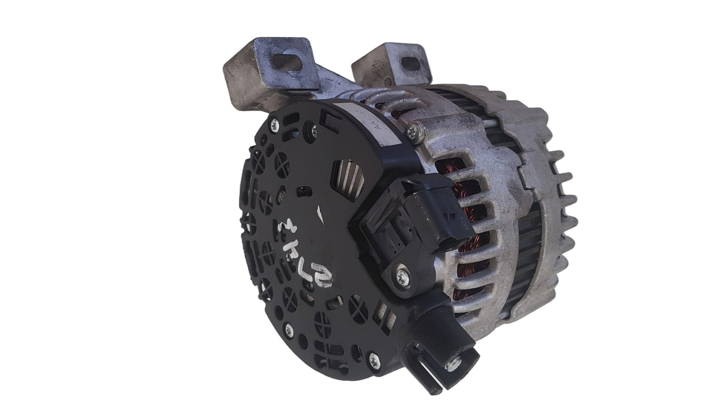 VOLVO V50  ALTERNATOR 30773111 2008