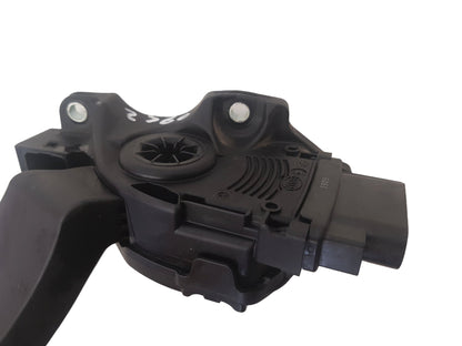 2010 - 2015 Volvo S80 II 124 Saloon Accelerator Pedal 31329059