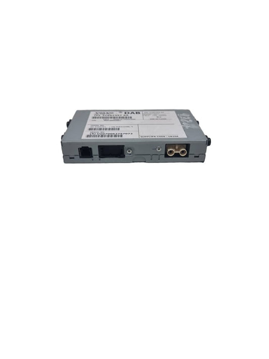 2014 - 2018 Volvo V60  Estate DAB RADIO ECU 31667457AA