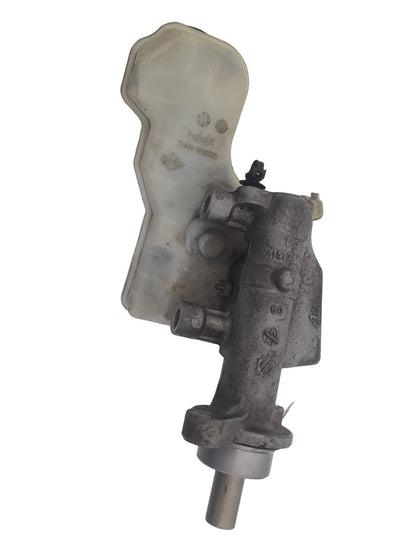2013 Volvo V40  Hatchback BRAKE FLUID RESERVOIR AND MASTER CYLINDER 318290534