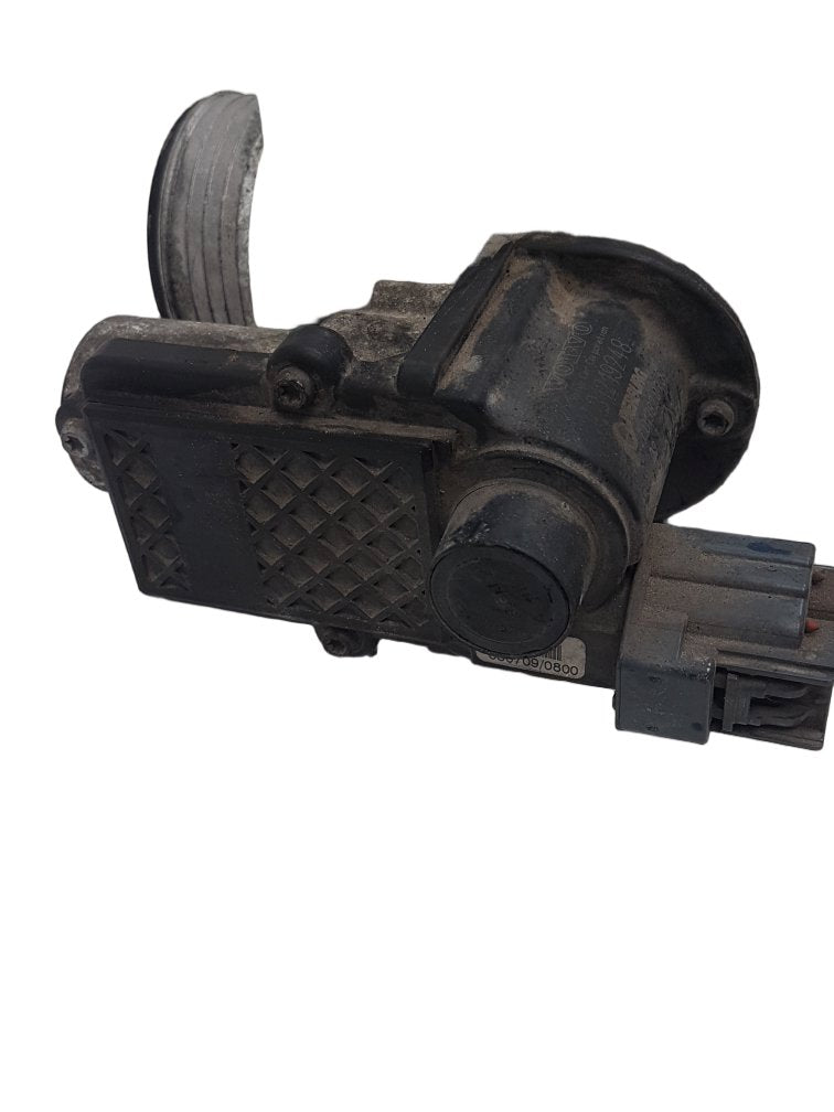 2008-2012 Volvo V50 C30 S40 EGR Valve and Cooler 31219249