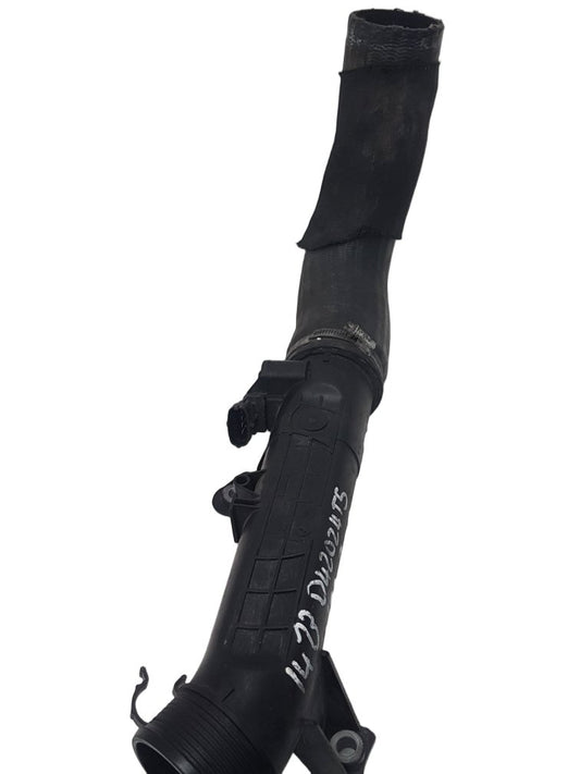 2014 - 2016 Volvo V70  Estate INTAKE PIPE 31422153