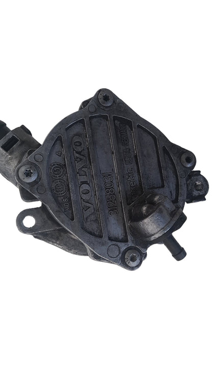 2010 - 2015 Volvo S80 II 124 Saloon Vacuum/Air Pump 31258031