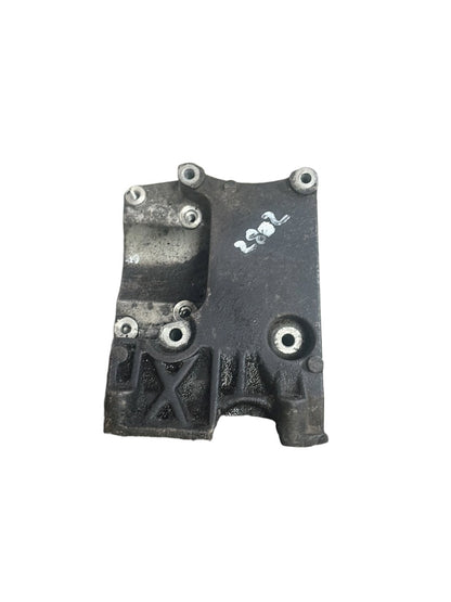 2007 - 2012 Volvo C30 533 Hatchback Aircon Pump Mounting Bracket 4M5Q19D624CC