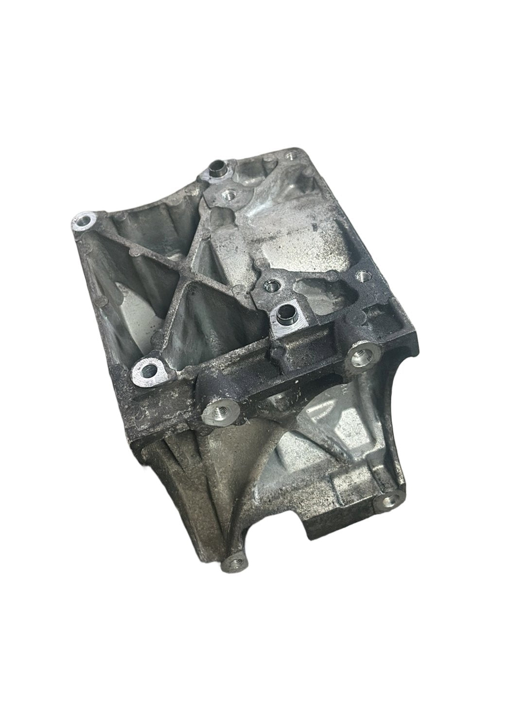2007 - 2012 Volvo C30 533 Hatchback Aircon Pump Mounting Bracket 4M5Q19D624CC