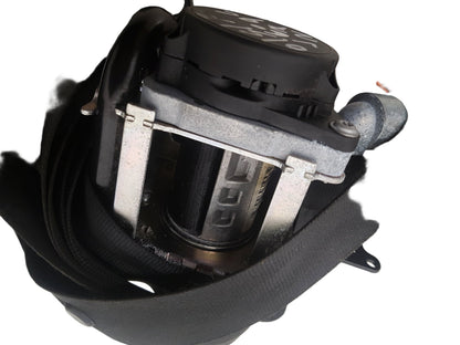 2011-2015 Volvo V60 Front Right Driver Seat Belt 39818843