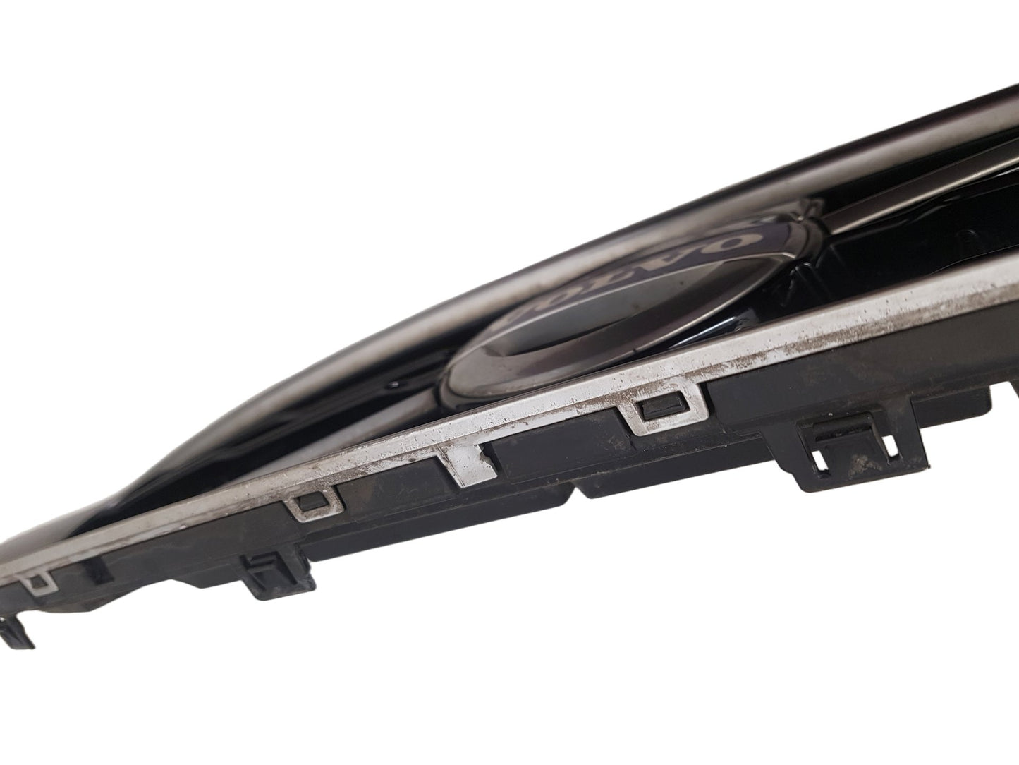 2011-2015 Volvo V60 R-Design Front Grille 31333692 31333690