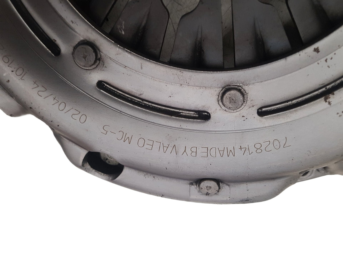 2011-2015 Volvo V60 D2 Clutch Kit Valeo 702814 702444 1.6 Diesel