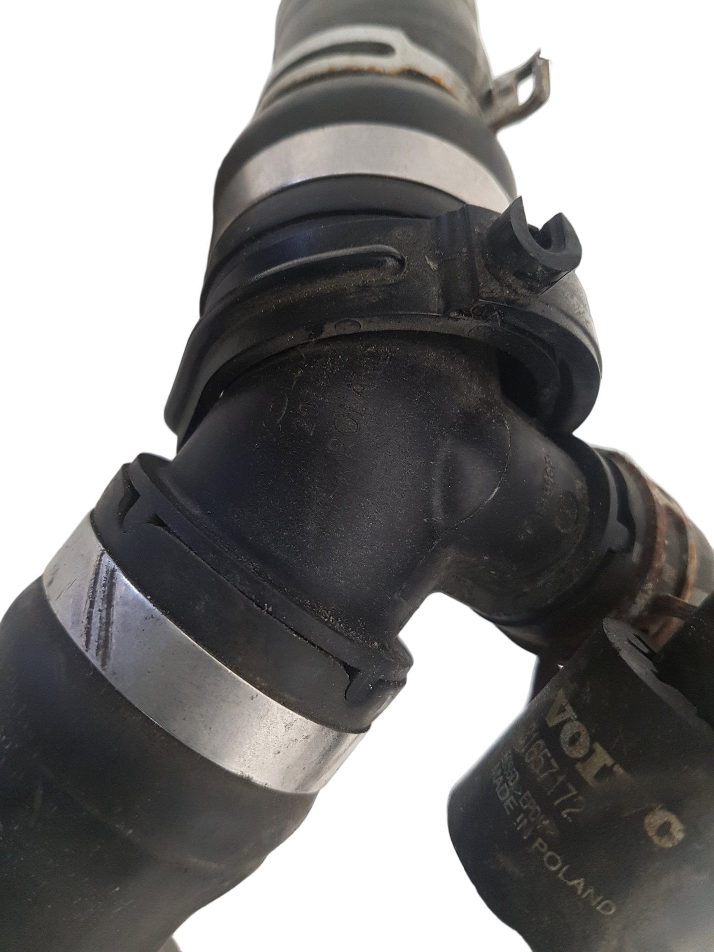 2016 Volvo V70 III 135 Estate RADIATOR HOSE 31368856