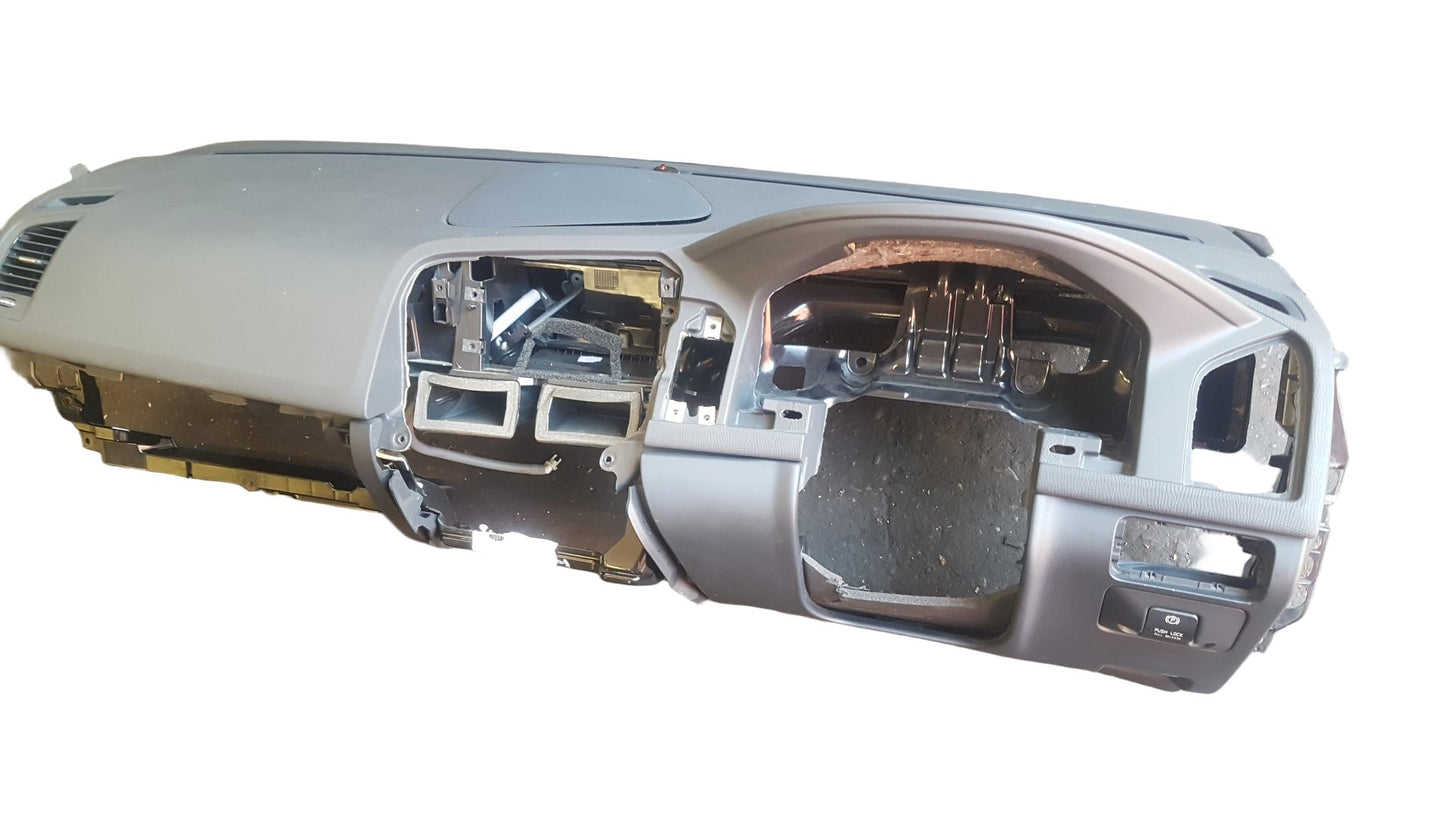 2008 - 2017 Volvo XC60 I 156 SUV Dashboard and Passenger Airbag Compartment