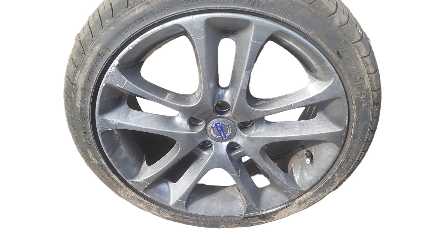2010 - 2013 Volvo C30 533 Hatchback Alloy Wheel 30672919