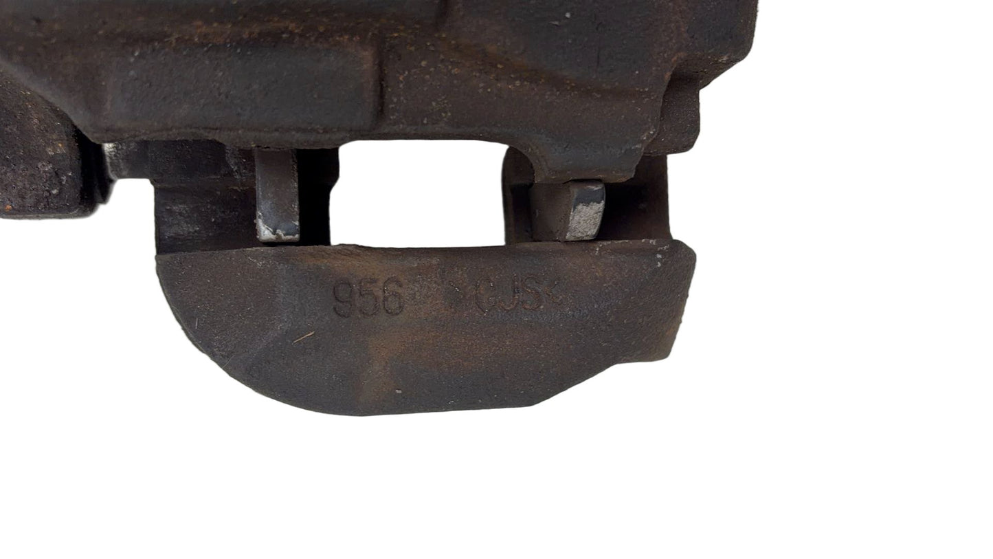 2010 - 2017 Volvo XC60  Estate Right Front Caliper 36002410