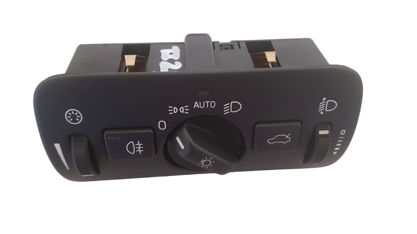VOLVO V40 2012-2016 HEADLIGHT HEADLAMP SWITCH 30739425 12-MONTHS WARRANTY
