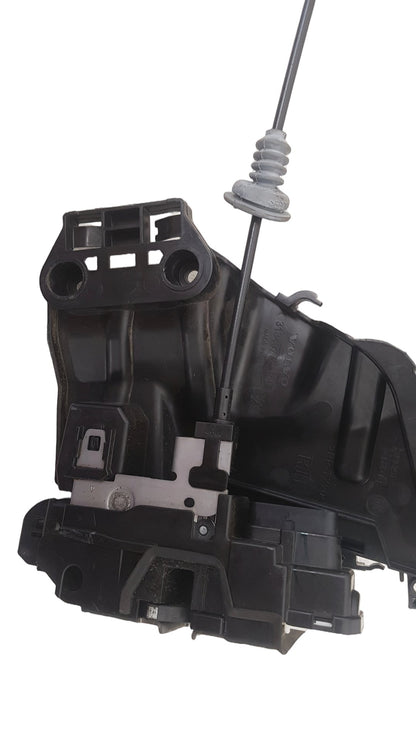 2015 - 2022 Volvo XC90 II 256 SUV Front Right Door Lock Mechanism 31349895
