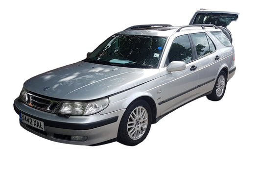 2000-2001 Saab 9-5 Estate Breaking For Spares
