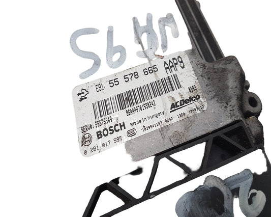2010 - 2012 Saab 9-5  Saloon Engine ECU 55578665