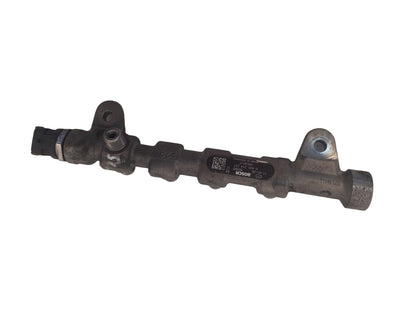 2010-2012 Saab 9-5 NG Diesel High-Pressure Fuel Rail 0445214221 55576177