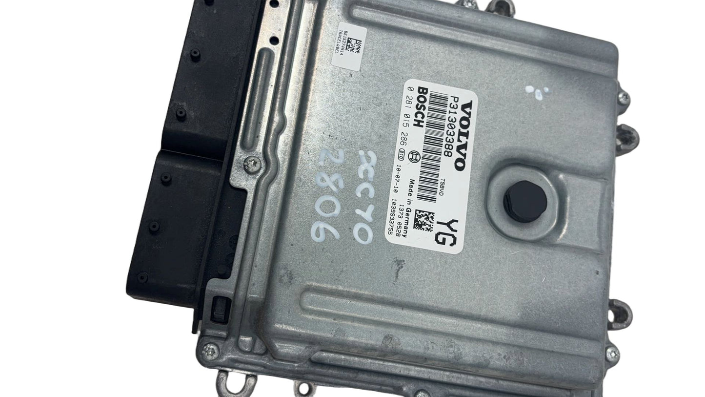 2008 - 2016 Volvo XC70 III 136 Station Wagon Engine ECU 31303388