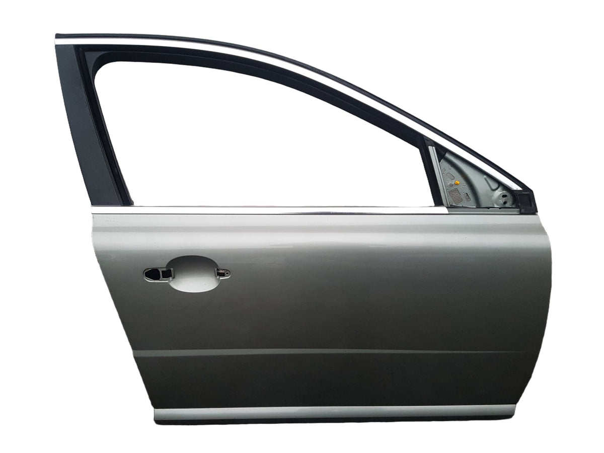 2008-2011 Volvo V70 Front Driver Door Bare Willow Green Pearlescent D5