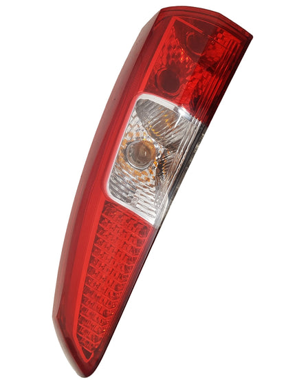 2004 - 2007 Volvo XC70  Estate Right Taillight 160986
