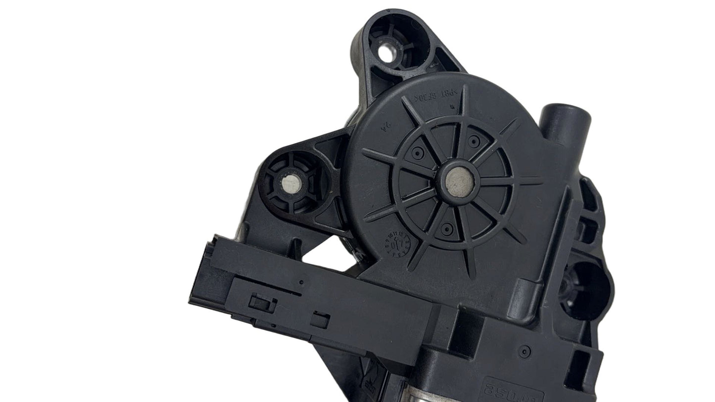 2008-2011 Volvo V70 Front Right Window Regulator Motor 970716-101