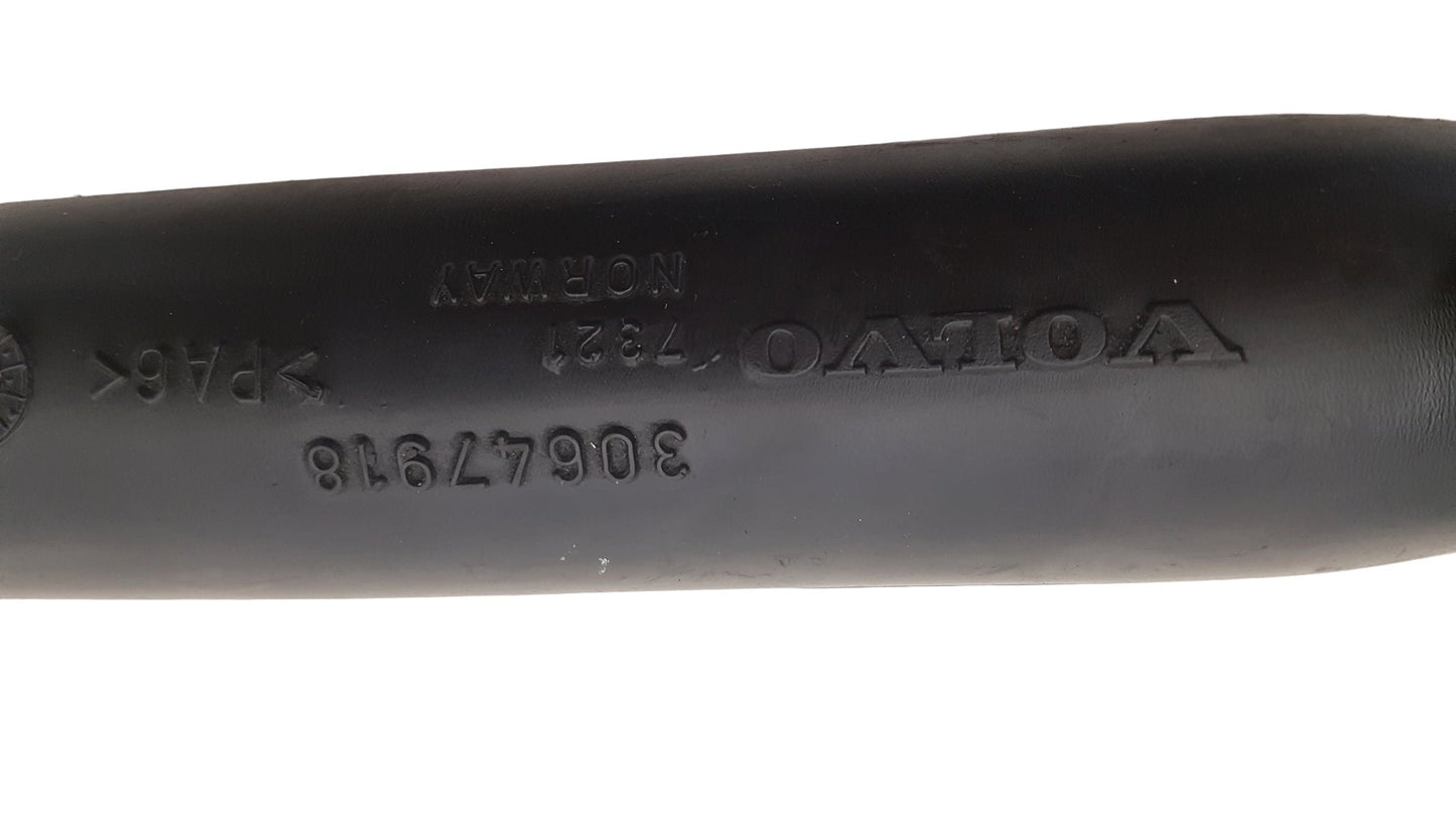 2000 - 2008 Volvo V70 II 285 Estate Intercooler Pipe 30636856