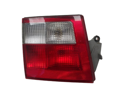 2002-2005 Saab 9-5 Left Taillight 5142294 VRAC Grade A