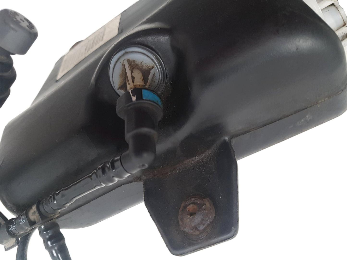 2005-2013 Volvo C70 AdBlue Additive Tank Assembly 3M519C103AM