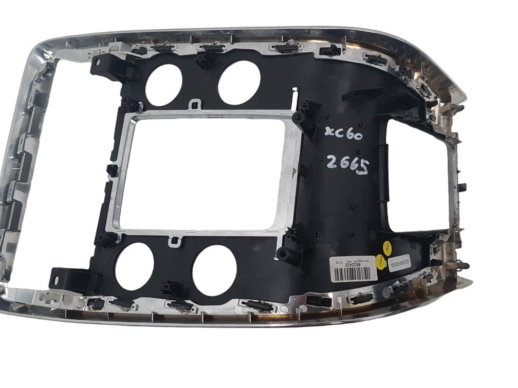 2010 - 2014 Volvo V60  Estate CENTRE PANEL TRIM 8632432
